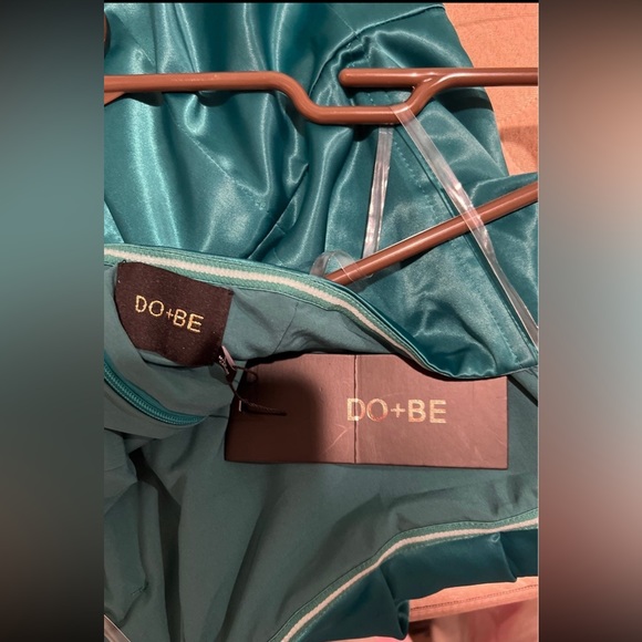 formal dress - Picture 2 of 2